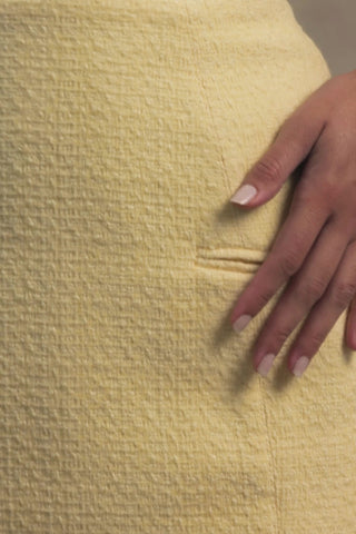 Sweetheart-Neck Strapless Structured Mini Dress in Pastel Yellow