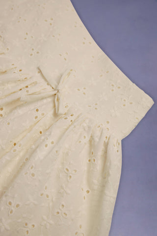 Bow-Detail Broderie Anglaise Mini Skirt in Ivory