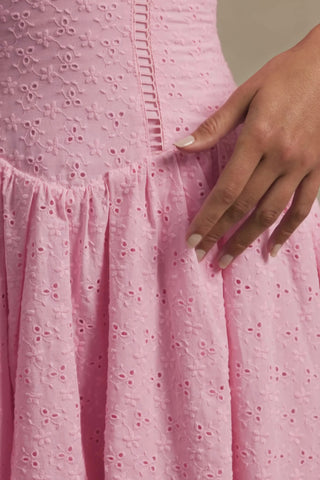 Broderie Anglaise Bow-Detail A-Line Midaxi Dress in Soft Pink