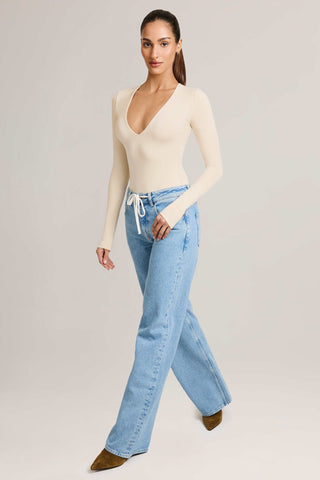 Drawstring Straight-Leg Jeans in Light Wash