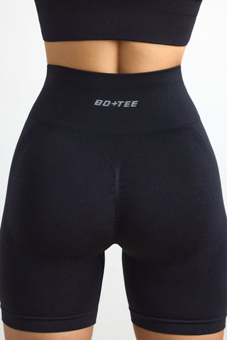 Define Luxe High-Waist Biker Shorts in Black