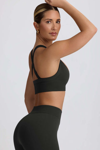Super Sculpt Seamless Cross-Back Sports Bra in Ash