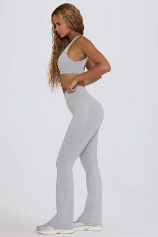 Soft Active V-Waist Pocket Flared Leggings in Grey Marl