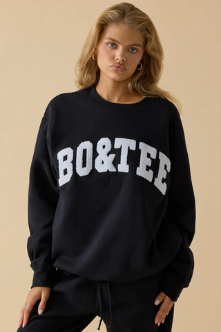 Oversized Crew-Neck Sweatshirt in Black