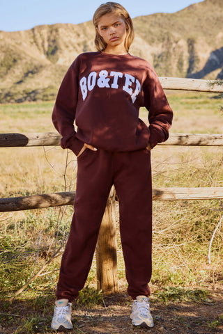 Cotton Fleece Mid-Rise Joggers in Mahogany