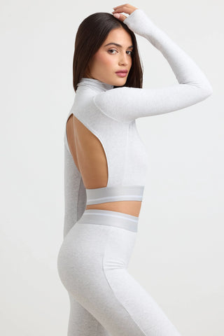 Backless Turtleneck Long-Sleeve Crop Top in Grey Marl