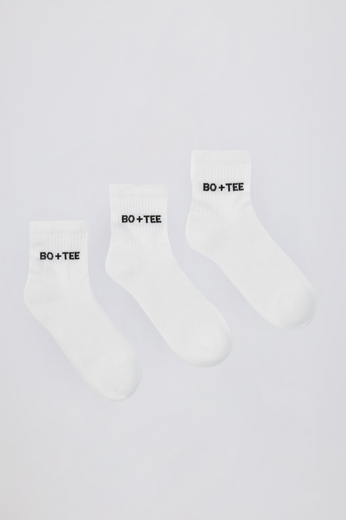 Ribbed Crew Sock Bundle in White