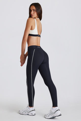 Soft Active Contrast Leggings in Black