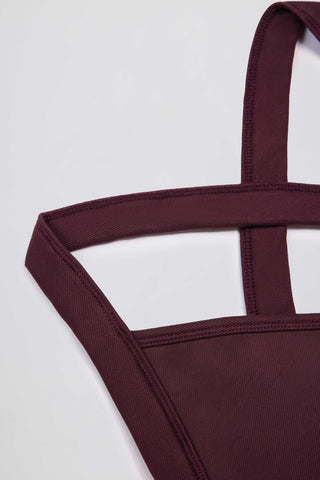 Super Sculpt Seamless Crossback Sports Bra in Burgundy