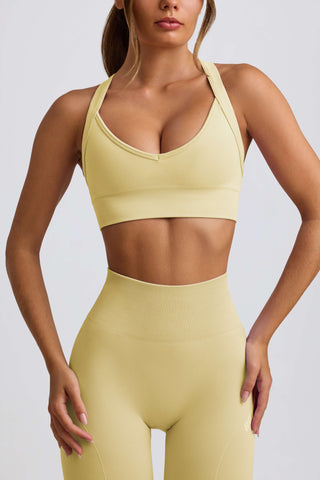Super Sculpt Seamless Crossback Sports Bra in Butter Yellow